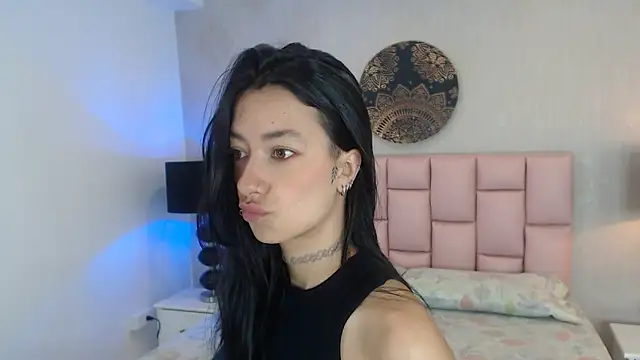 Zoe Vixen online show from February 2025 12:05:02 PM