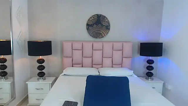 Zoe Vixen online show from February 2025 12:04:02 PM