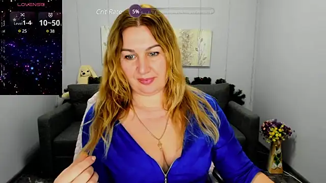 Lili Crossi online show from December 2024 09:33:02 AM