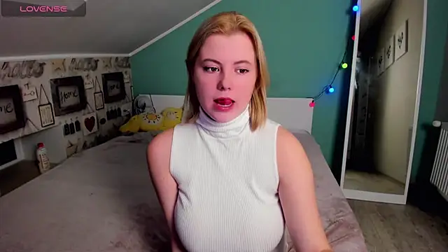 LillyDepp online show from December 2024 11:39:02 PM