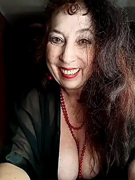 Snapshot of GypsyEsmeralda chatting on January 2025 08:00:02 AM GypsyEsmeralda online show from January 2025 08:00:02 AM