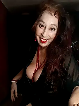 Snapshot of GypsyEsmeralda chatting on February 2025 04:46:02 AM GypsyEsmeralda online show from February 2025 04:46:02 AM