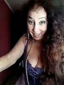 Snapshot of GypsyEsmeralda chatting on March 2025 02:01:02 PM GypsyEsmeralda online show from March 2025 02:01:02 PM
