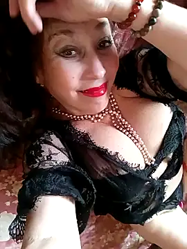Snapshot of GypsyEsmeralda chatting on March 2025 11:41:01 AM GypsyEsmeralda online show from March 2025 11:41:01 AM