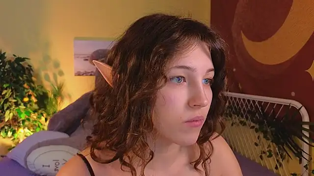 cherry lea online show from February 2025 05:48:01 PM