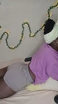 FreakySag 8888 online show from November 2025 03:18:02 AM