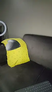 FreakySag 8888 online show from April 2026 05:06:01 PM