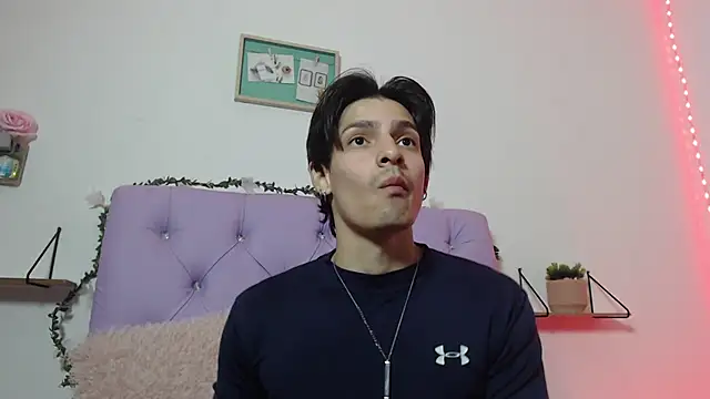 Apolo Hidalgo01 online show from January 2025 04:08:02 PM