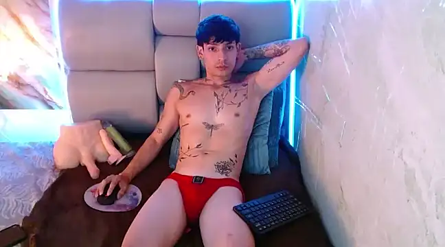 Apolo Hidalgo01 online show from March 2025 04:51:02 PM