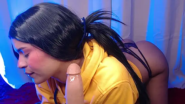 Annyjhonson online show from January 2025 09:47:02 PM