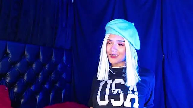 Annyjhonson online show from March 2025 12:48:01 AM