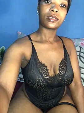 Snapshot of NunuBerry16 chatting on December 2024 04:16:02 PM NunuBerry16 online show from December 2024 04:16:02 PM