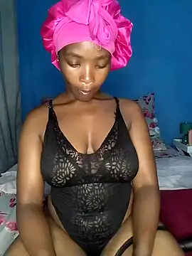 Snapshot of NunuBerry16 chatting on January 2025 04:55:02 PM NunuBerry16 online show from January 2025 04:55:02 PM