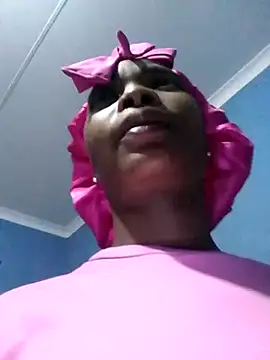 Snapshot of NunuBerry16 chatting on February 2025 07:28:02 PM NunuBerry16 online show from February 2025 07:28:02 PM