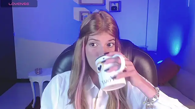 Nora Vennucci online show from January 2025 07:56:02 PM