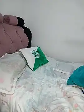 Pussycat 9999 online show from February 2025 07:30:01 PM