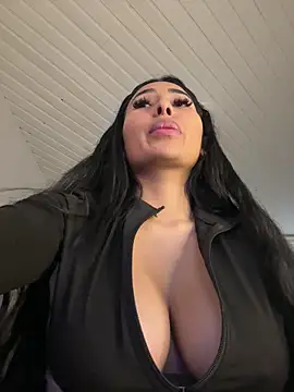 Anily Lovely online show from January 2025 09:48:02 PM