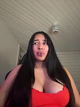 Anily Lovely online show from October 2025 10:33:01 PM