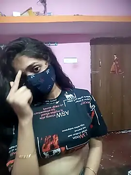 Cute-Simmi online show from December 2024 06:44:01 AM