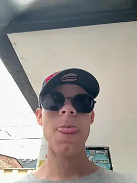 Daddyrich 632 online show from July 2026 11:24:02 AM