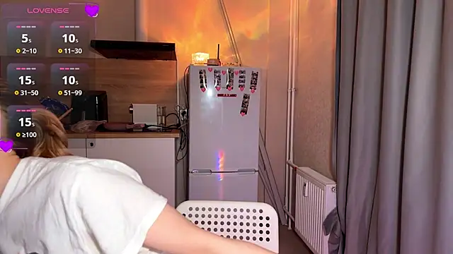 lisa barbie online show from April 2026 05:31:02 PM