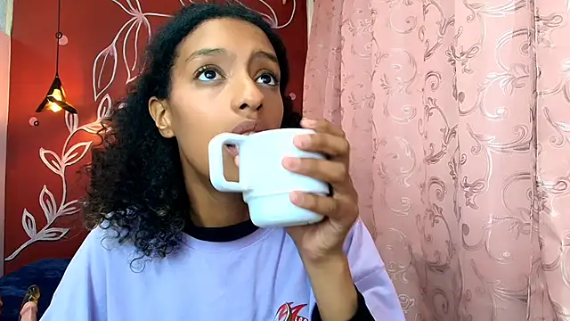 Zia Green online show from January 2025 03:32:02 PM