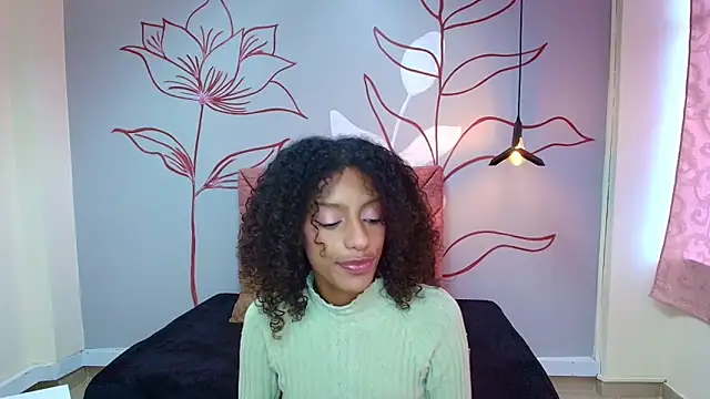 Zia Green online show from February 2025 12:06:02 PM