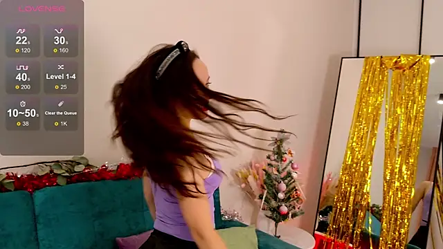 Snapshot of Sabrina_Lavv chatting on December 2024 08:02:01 AM Sabrina Lavv online show from December 2024 08:02:01 AM