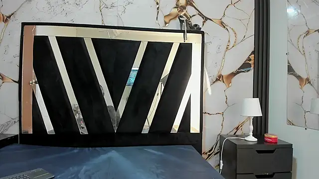 Snapshot of KarinaSimonz chatting on October 2025 07:35:02 PM KarinaSimonz online show from October 2025 07:35:02 PM