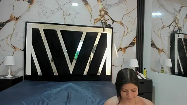 Snapshot of KarinaSimonz chatting on October 2025 09:02:01 PM KarinaSimonz online show from October 2025 09:02:01 PM