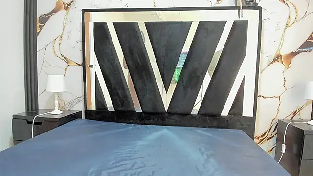 Snapshot of KarinaSimonz chatting on October 2025 03:00:02 PM KarinaSimonz online show from October 2025 03:00:02 PM