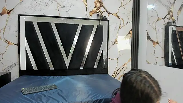 Snapshot of KarinaSimonz chatting on October 2025 06:42:02 PM KarinaSimonz online show from October 2025 06:42:02 PM