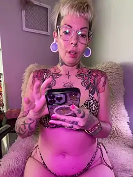 GoldieBakeman online show from February 2026 07:54:02 PM