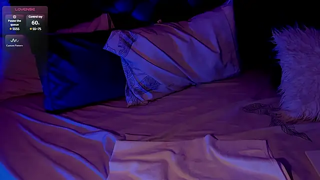  Chartlotte online show from January 2025 11:24:01 PM