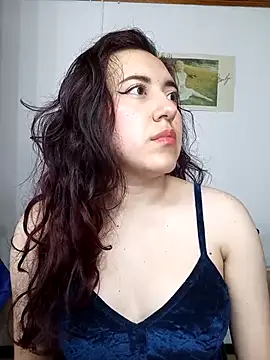 Emi chik online show from February 2025 05:47:02 PM