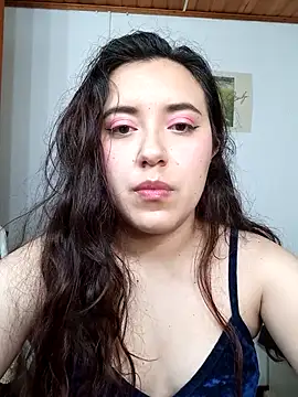 Emi chik online show from October 2025 10:59:01 AM