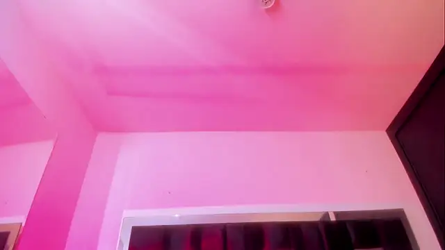 Snapshot of Eyleen_Santos chatting on June 2026 03:29:02 AM Eyleen Santos online show from June 2026 03:29:02 AM
