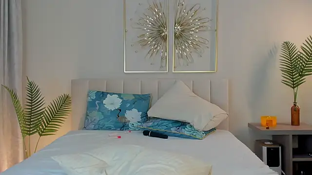 Snapshot of ___Cindy___ chatting on January 2025 06:17:01 PM Cindy online show from January 2025 06:17:01 PM