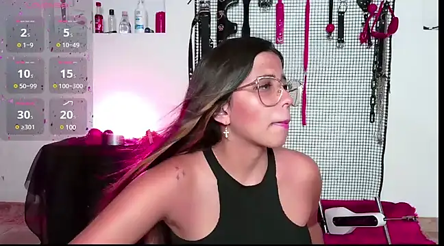 Megaan Greey online show from January 2025 02:01:01 AM