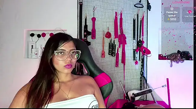 Megaan Greey online show from February 2025 09:15:02 PM