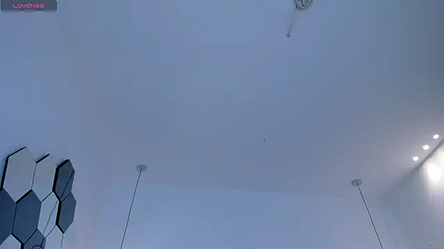 KatieNolan 1 online show from February 2025 06:33:02 PM