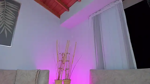 KatieNolan 1 online show from February 2025 01:33:01 AM