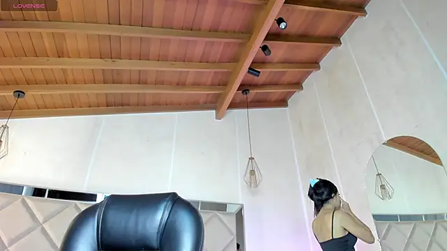 KatieNolan 1 online show from March 2025 07:14:02 PM