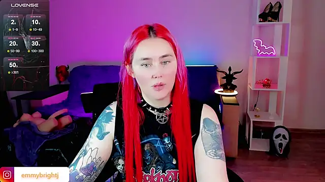 Snapshot of Emmybrightj_ chatting on January 2025 12:06:01 AM Emmybrightj online show from January 2025 12:06:01 AM