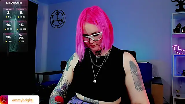 Snapshot of Emmybrightj_ chatting on February 2025 06:32:01 AM Emmybrightj online show from February 2025 06:32:01 AM