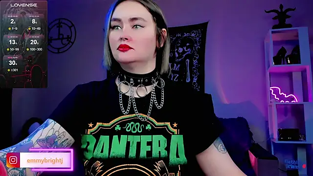 Snapshot of Emmybrightj_ chatting on March 2025 01:05:02 AM Emmybrightj online show from March 2025 01:05:02 AM