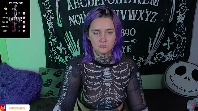 Snapshot of Emmybrightj_ chatting on September 2025 01:07:01 AM Emmybrightj online show from September 2025 01:07:01 AM