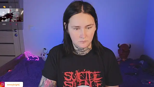 Snapshot of Emmybrightj_ chatting on November 2025 01:05:01 AM Emmybrightj online show from November 2025 01:05:01 AM