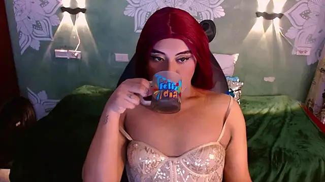 Emili Roux online show from January 2025 01:11:01 PM