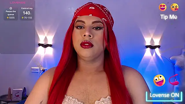 Emili Roux online show from November 2025 12:59:01 PM